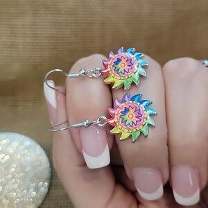 HIPPIE SUNSHINE DROP EARRINGS